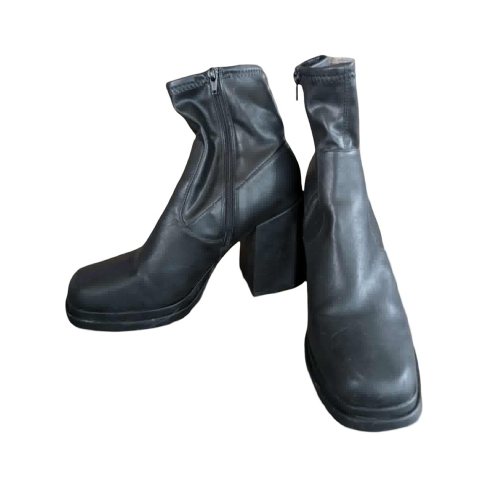 Steve Madden Black Platform Ankle Booties Chunky Heel Boots 9.5 M